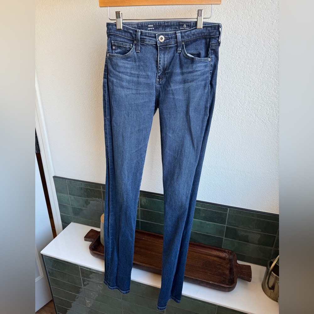 AG Prima Cigarette Leg Jeans. Size 25R. In great condition.